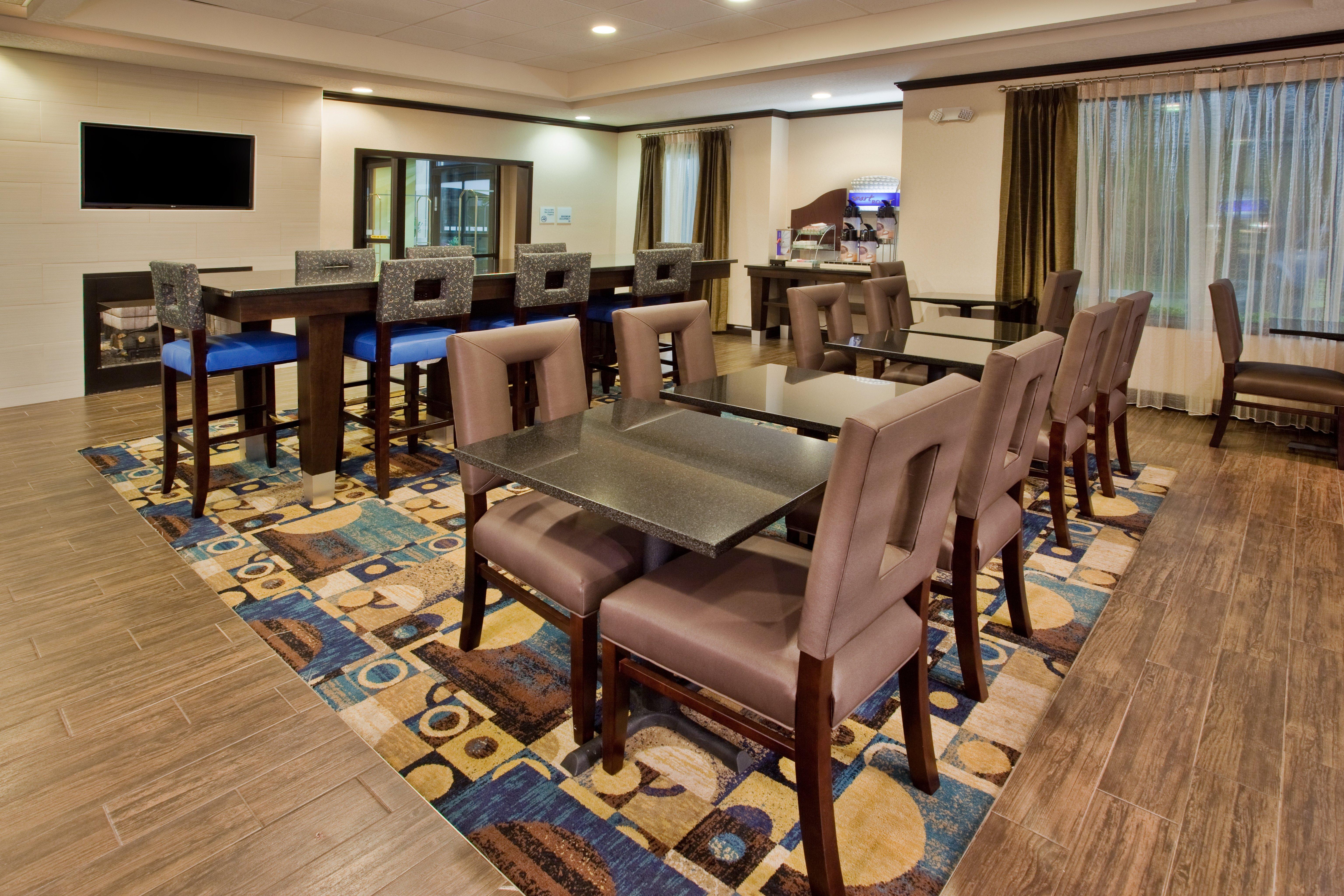 Holiday Inn Express & Suites Buford Ne - Lake Lanier By Ihg Extérieur photo